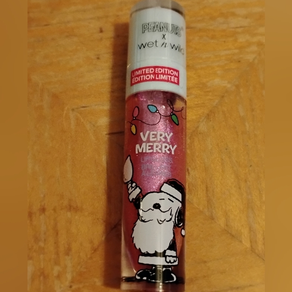 Limited edition wet n wild peanuts cosmetics